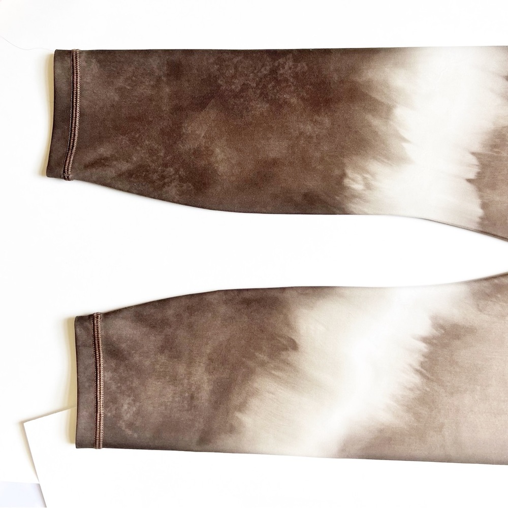 Athleta Elation 7/8 Leggings Watercolor Stripe - Picture 4 of 7